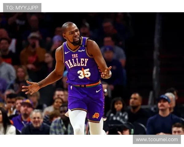 菲尼克斯太阳新赛季豪阵冲冠布克杜兰特联手再创辉煌