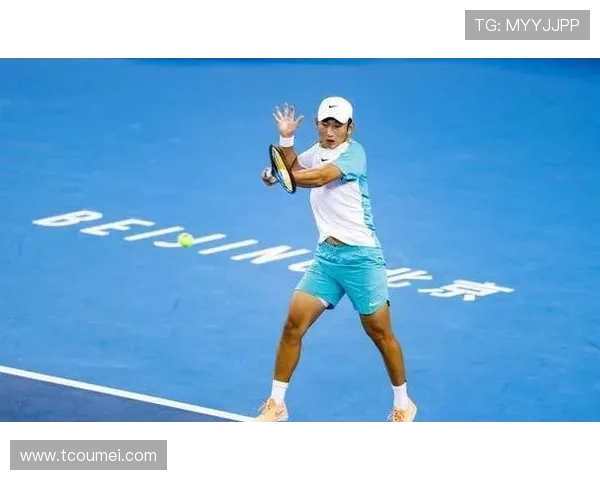 中国新星闪耀国际网坛连克强敌勇夺冠军掀起新一轮网球热潮