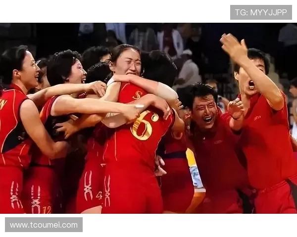 中国女排连胜晋级奥运会展现顽强拼搏精神点燃全民体育热情