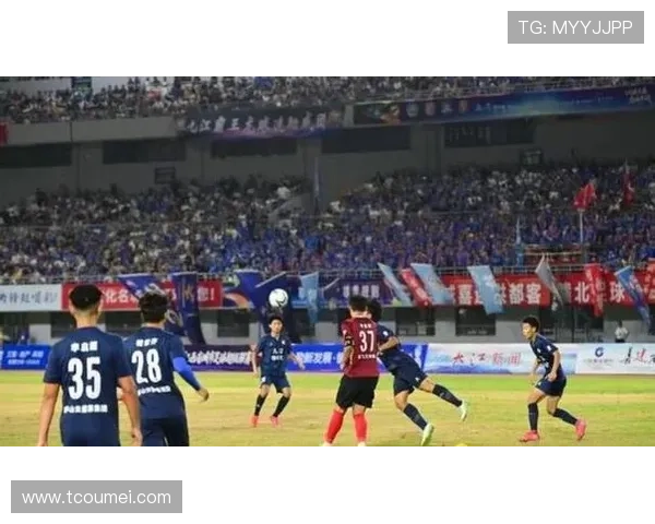 中国足球迎来新机遇，年轻球员崭露头角，国际赛事展现强劲实力