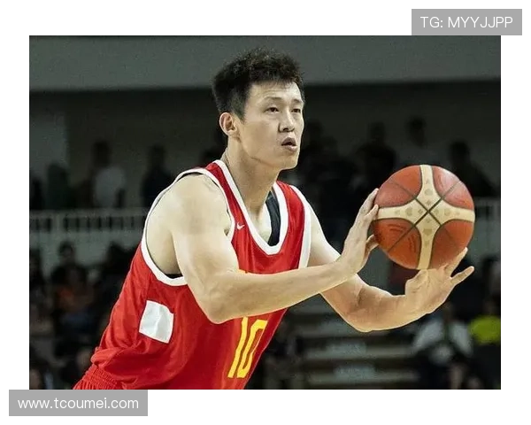 中国男篮热身赛逆转胜俄罗斯 老将周鹏关键时刻挺身而出