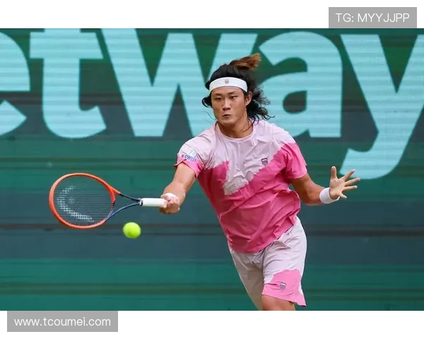 张之臻逆转夺冠刷新中国男网纪录引爆全球网坛热议