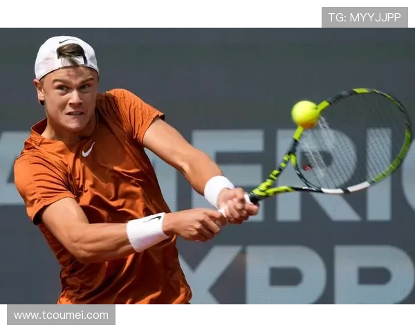 网球历史性时刻：世界排名第一与新星对决掀起热议