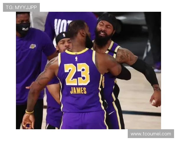 NBA最新动态：詹姆斯复出领衔湖人迎战勇士，季后赛席位争夺进入关键时刻