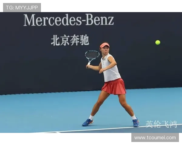 全球网球大赛激战正酣，顶级选手争锋夺冠，赛季精彩纷呈