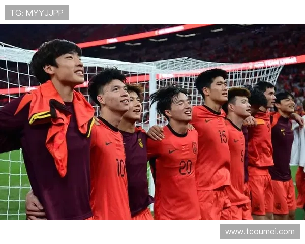 国足世预赛关键战告捷年轻球员爆发点燃球迷期待冲刺出线目标在前