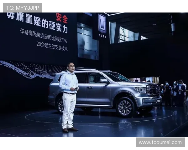 F1新赛季风云再起车队博弈升级冠军争夺悬念加剧技术规则变革赛场格局重塑