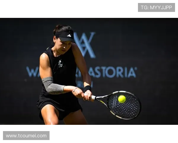 世界网球巡回赛新赛季开赛 全球顶尖选手亮相争夺冠军荣誉