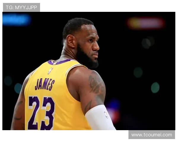 NBA赛季重磅更新：詹姆斯复出领衔湖人对战勇士 季后赛前瞻分析