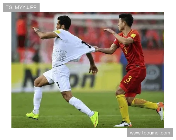 精彩对决闪耀绿茵之巅国家队勇战劲敌捍卫荣誉时刻引爆全场激情瞬