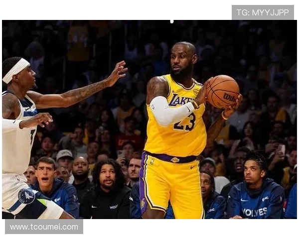 詹姆斯创历史新纪录 勇士队连败纪录延续 NBA赛季激战正酣各队迎来关键考验