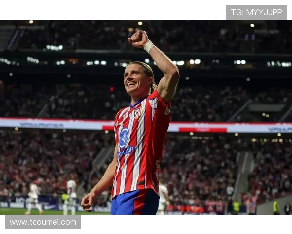 豪门角逐与新星崛起交织本周国际足球焦点全解析转会风云战术变革